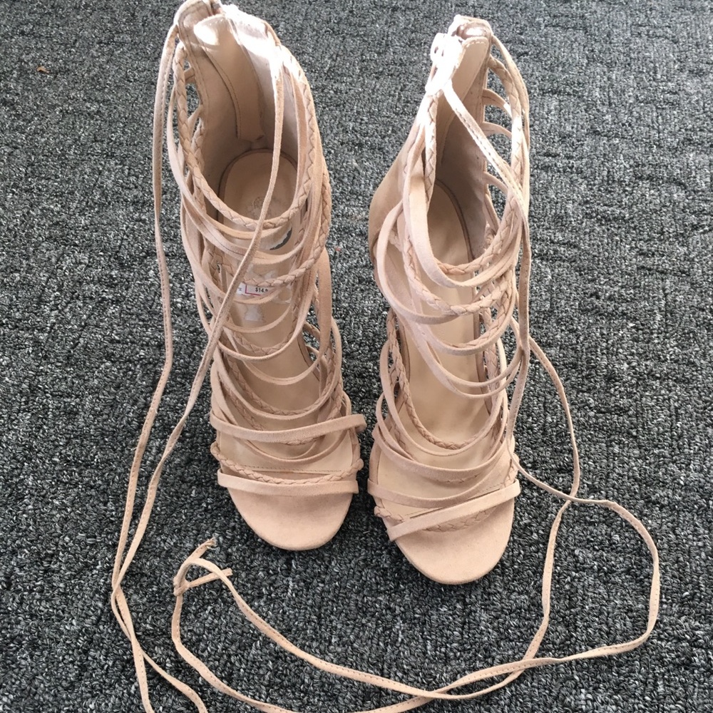 Wild Diva Lounge strappy heels size 7